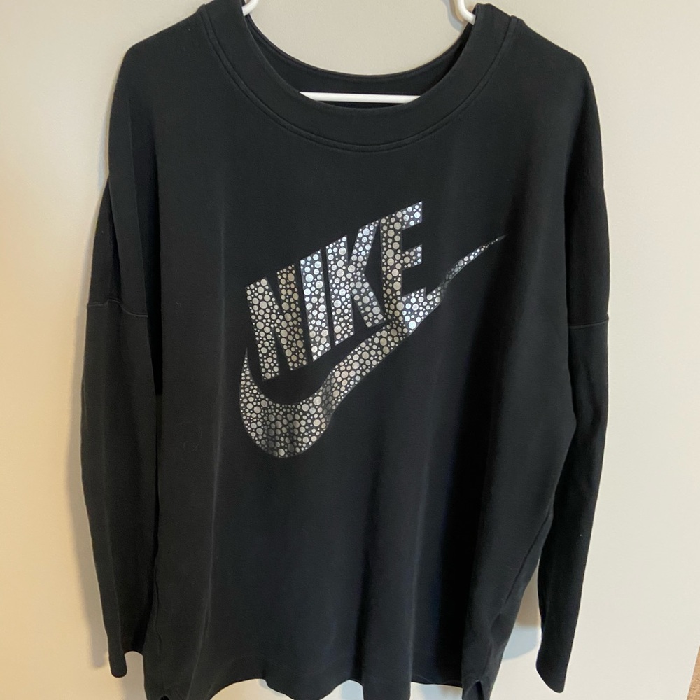 Black Nike Crew Neck